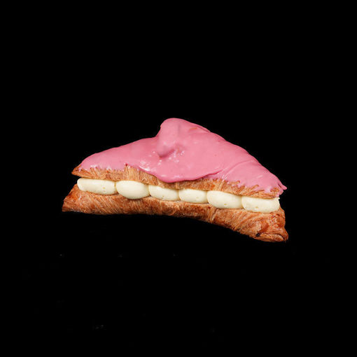 Afbeelding van Roze roomcroissant